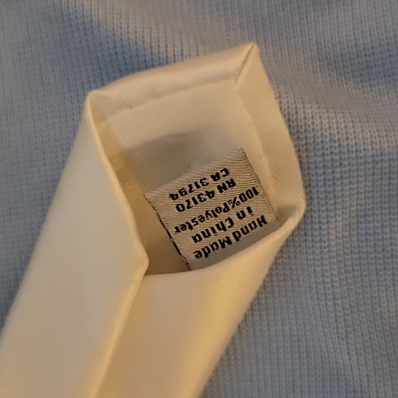 Men's Tie - Picture 3 of 4